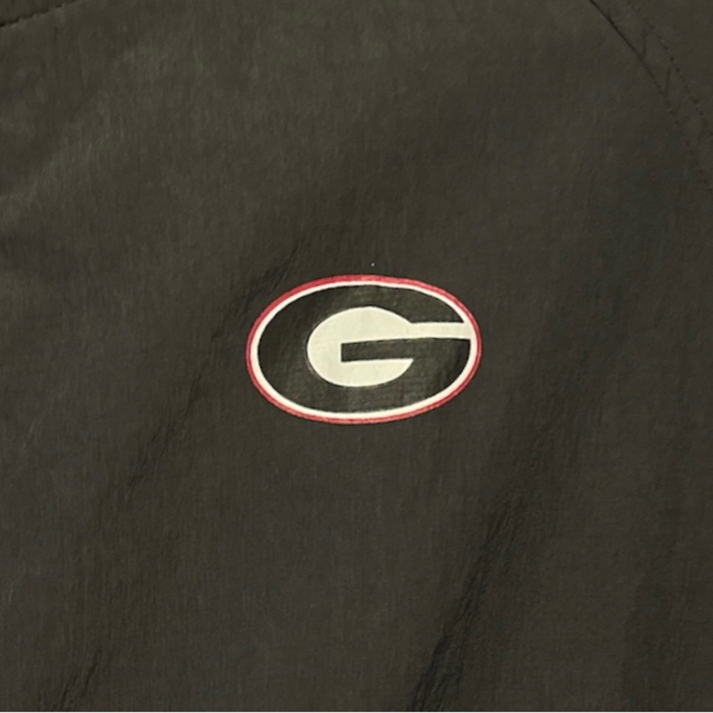 GEORGIA BULLDOGS LIGHTWEIGHT JACKET!